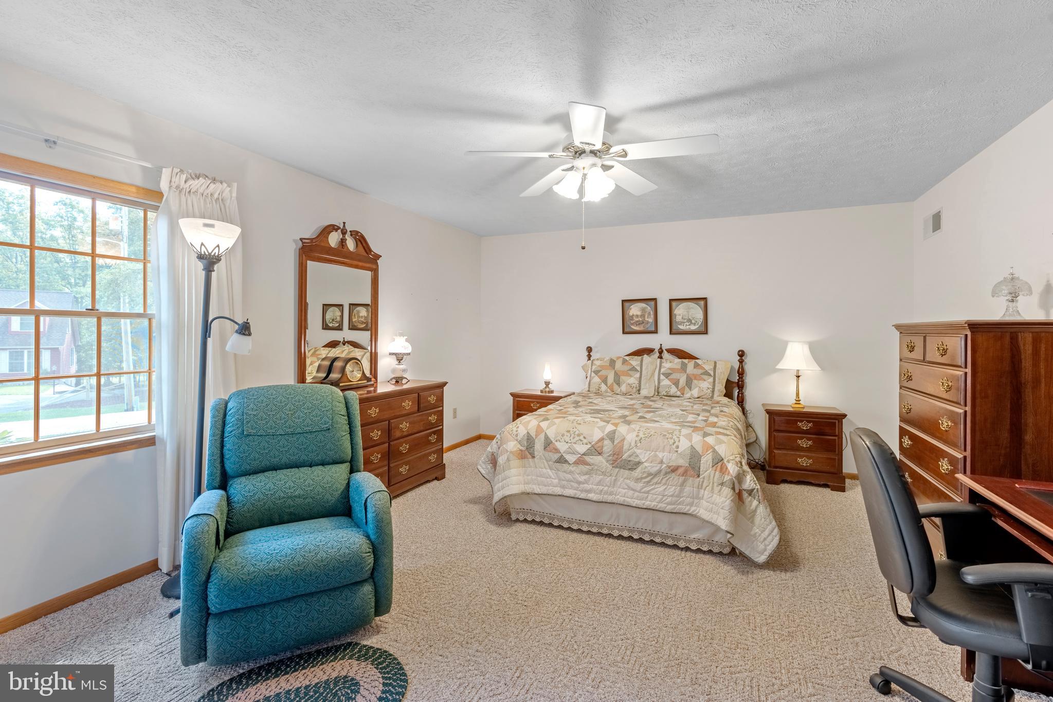 HEALY HEIGHTS - Residential