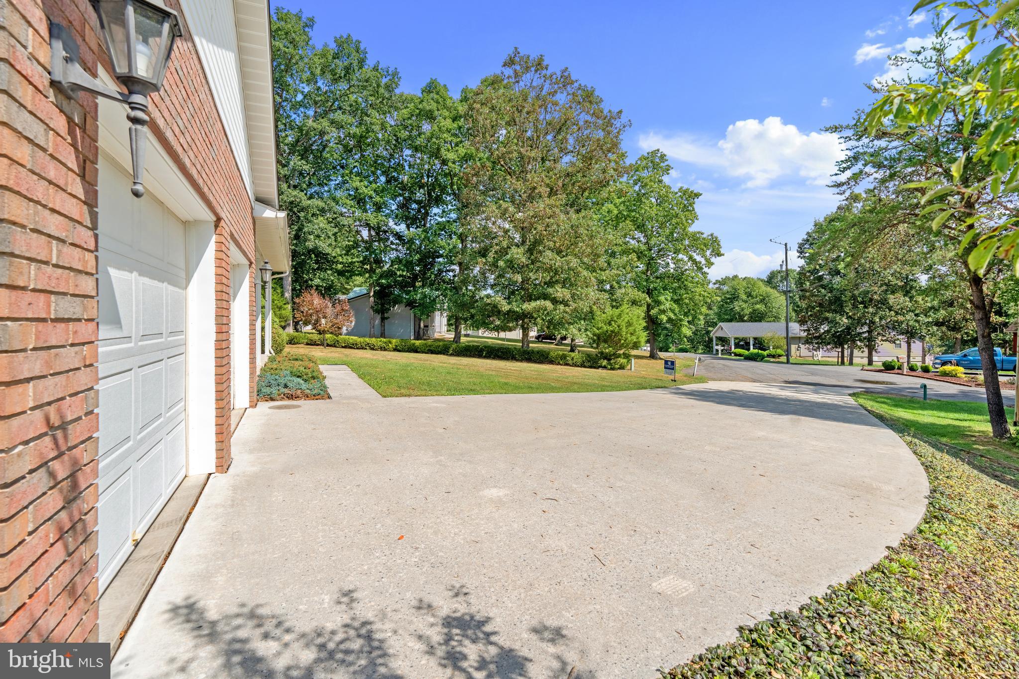 HEALY HEIGHTS - Residential