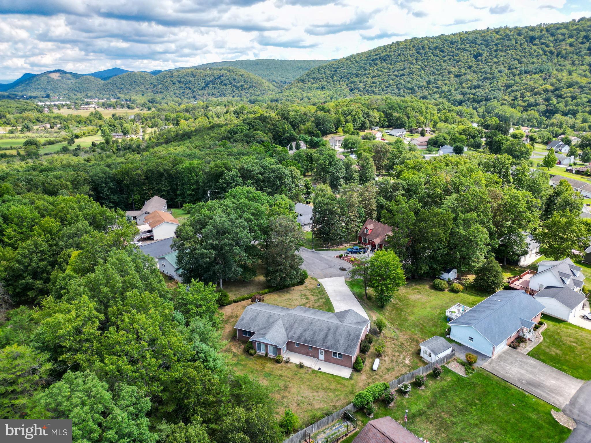 HEALY HEIGHTS - Residential