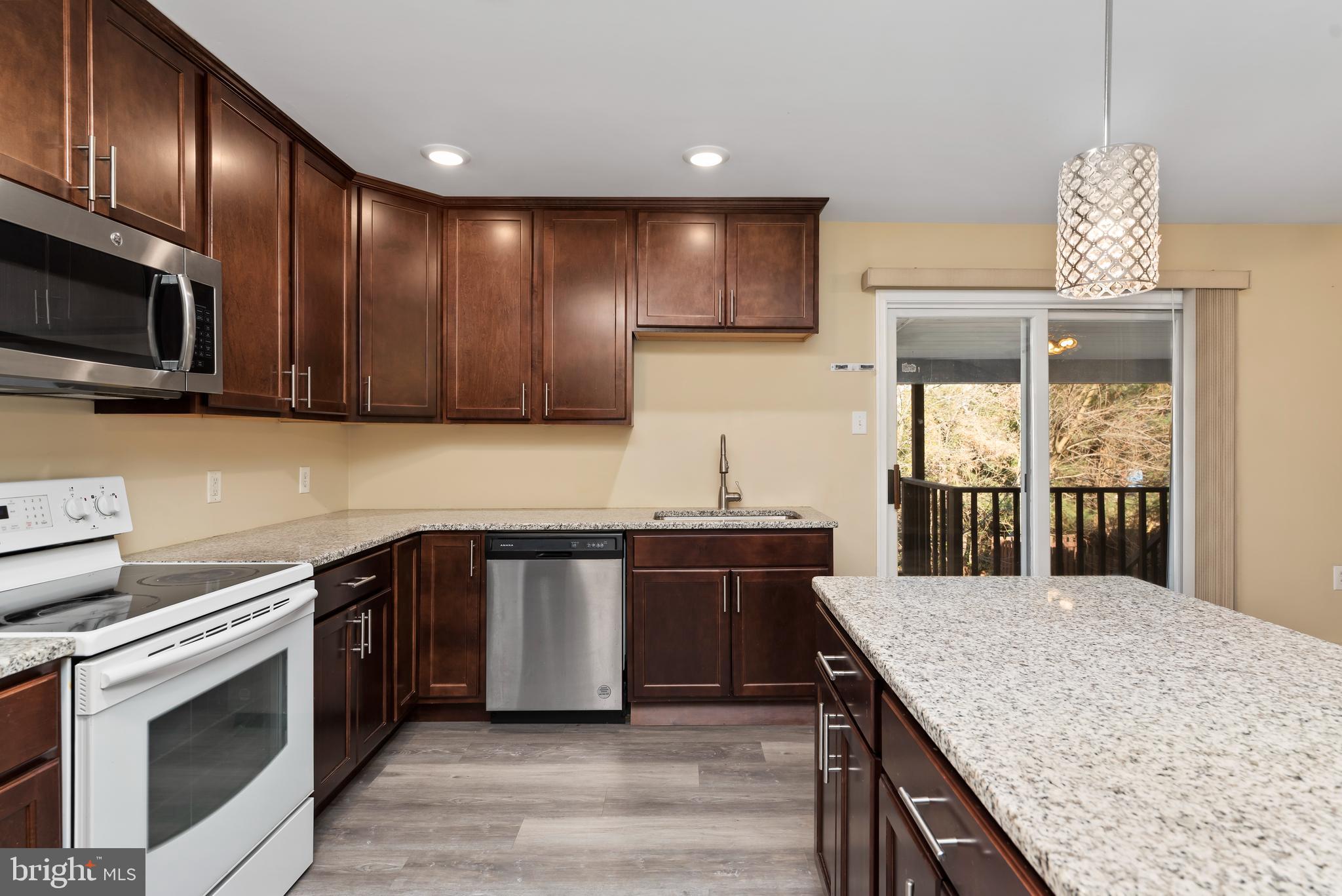 VALLEY GREEN - Residential