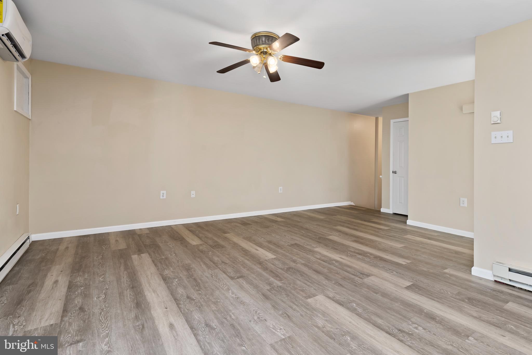 VALLEY GREEN - Residential