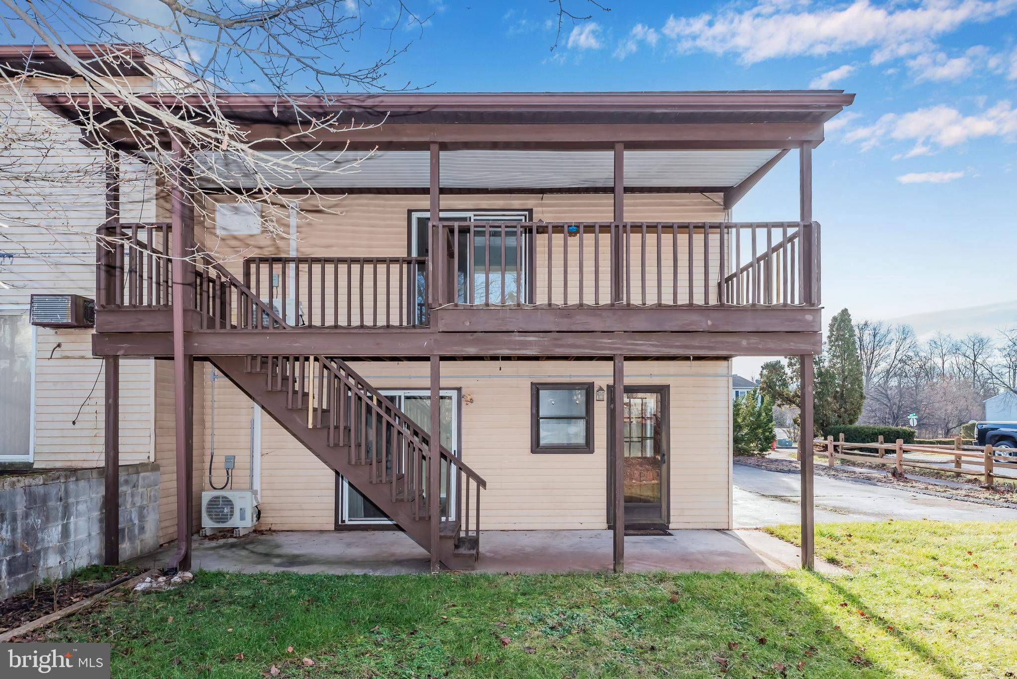 VALLEY GREEN - Residential