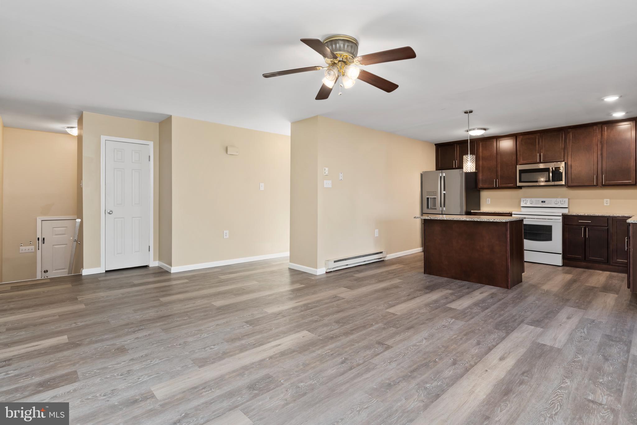 VALLEY GREEN - Residential