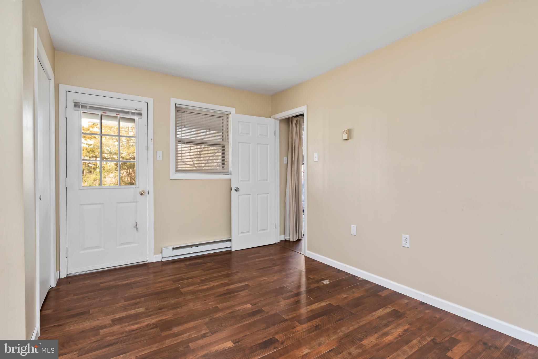 VALLEY GREEN - Residential
