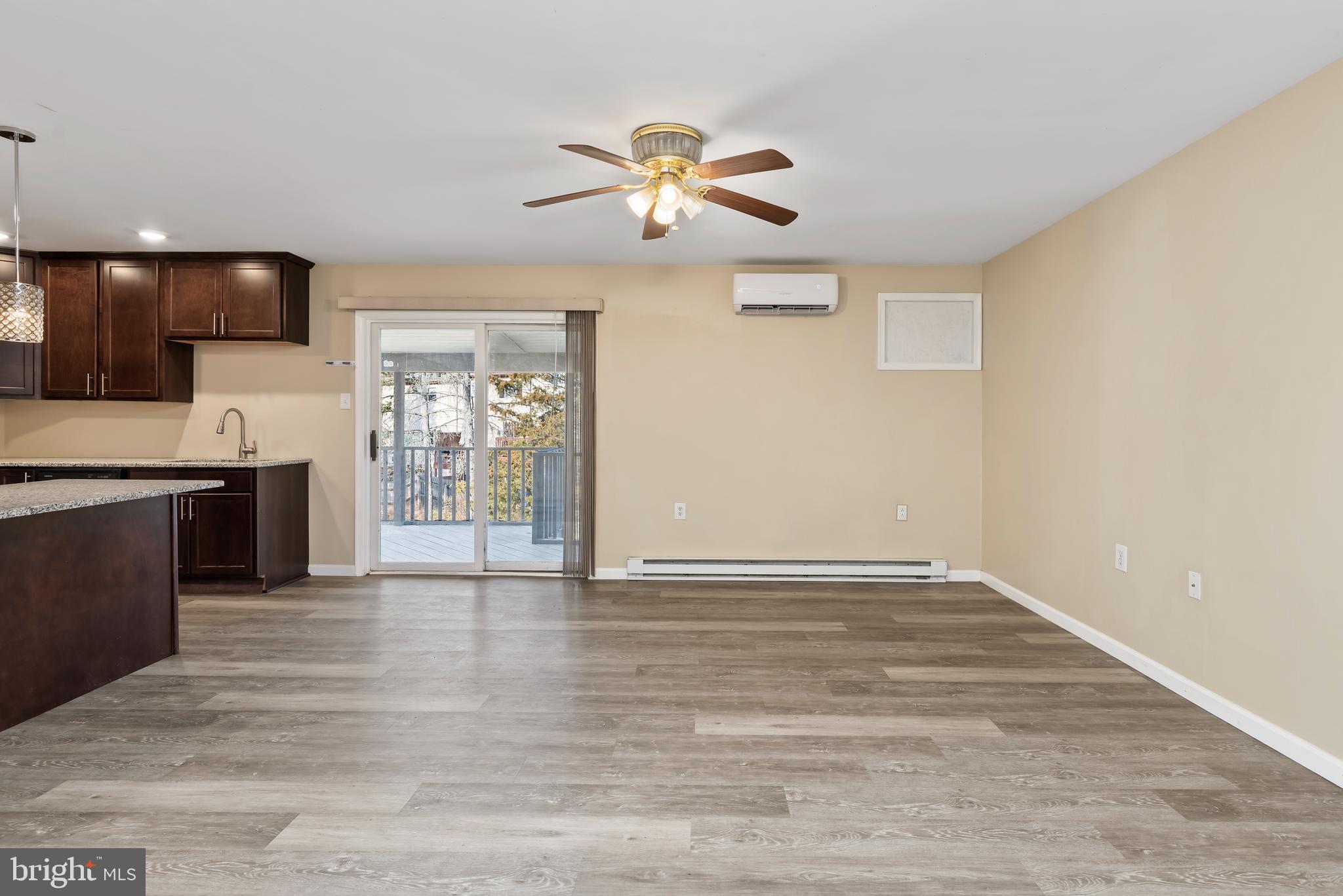 VALLEY GREEN - Residential