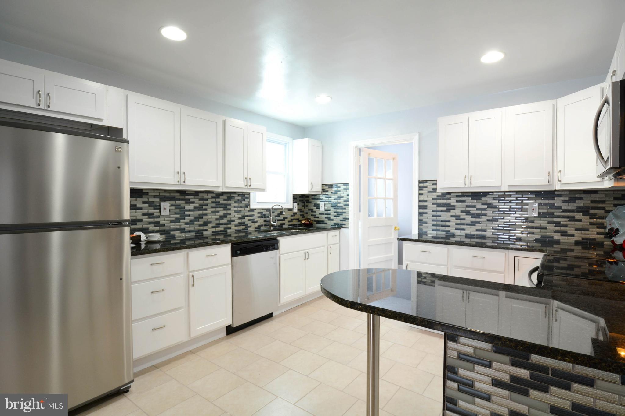 BRADBURY PARK - Residential