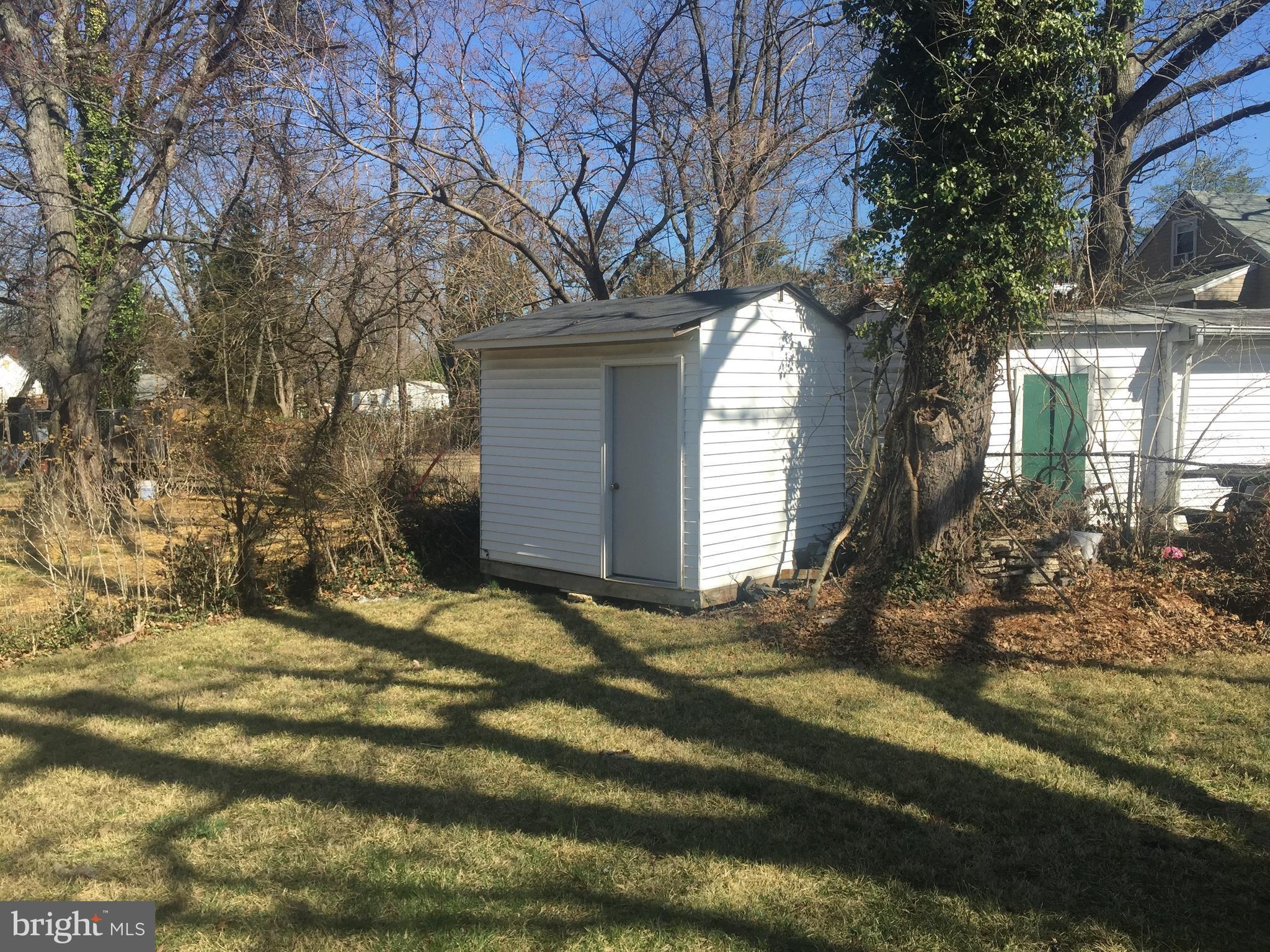 BRADBURY PARK - Residential