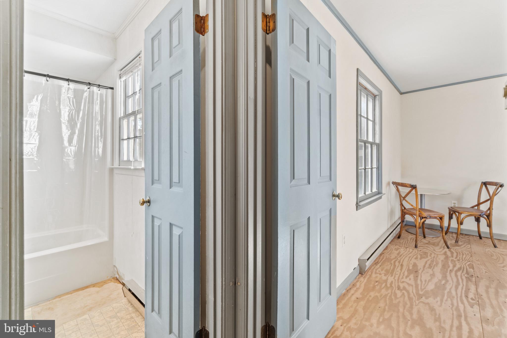 WILSHIRE - Residential