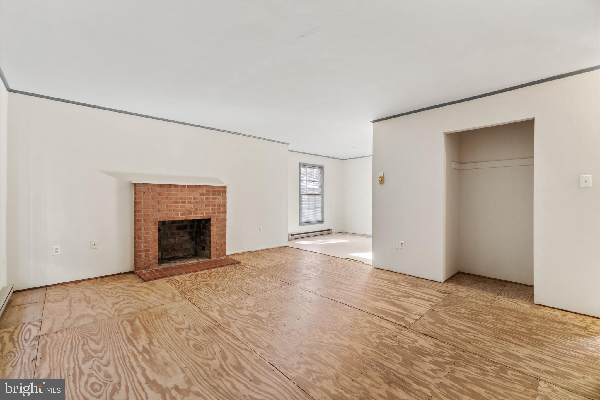 WILSHIRE - Residential