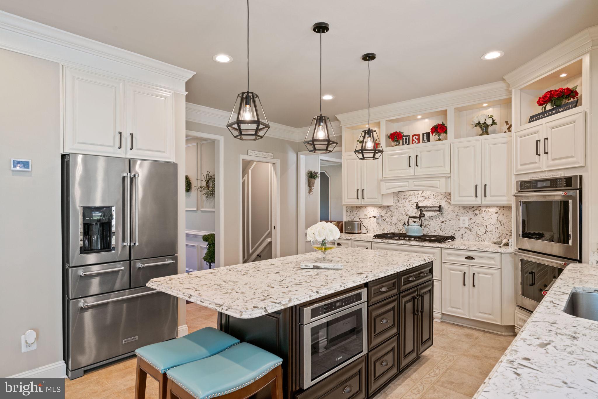 BARRINGTON OAKS - Residential