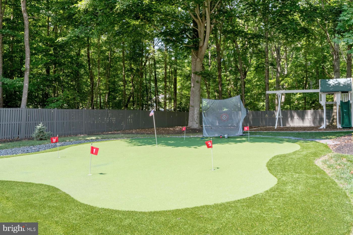 BARRINGTON OAKS - Residential