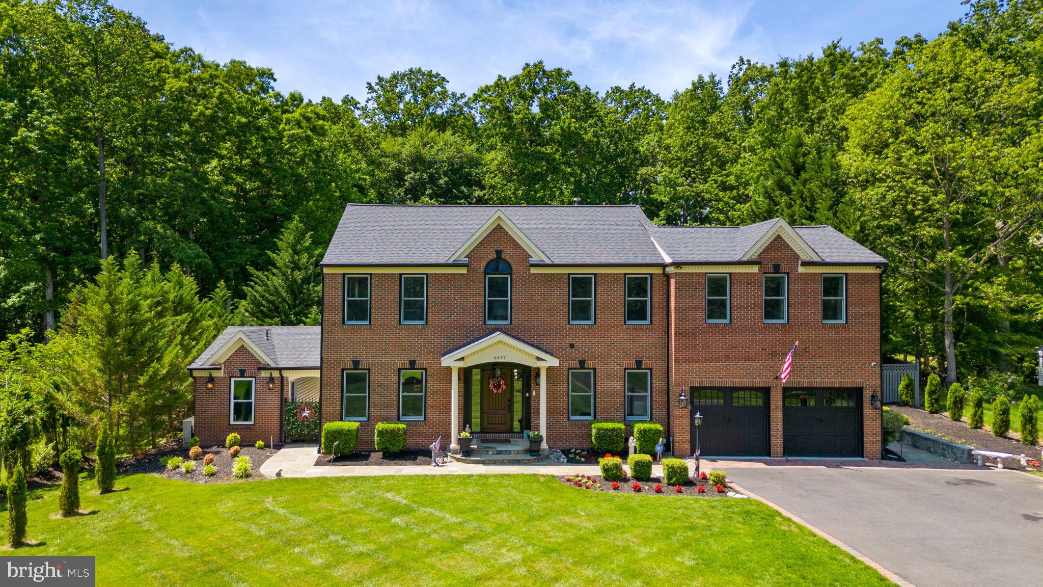 BARRINGTON OAKS - Residential