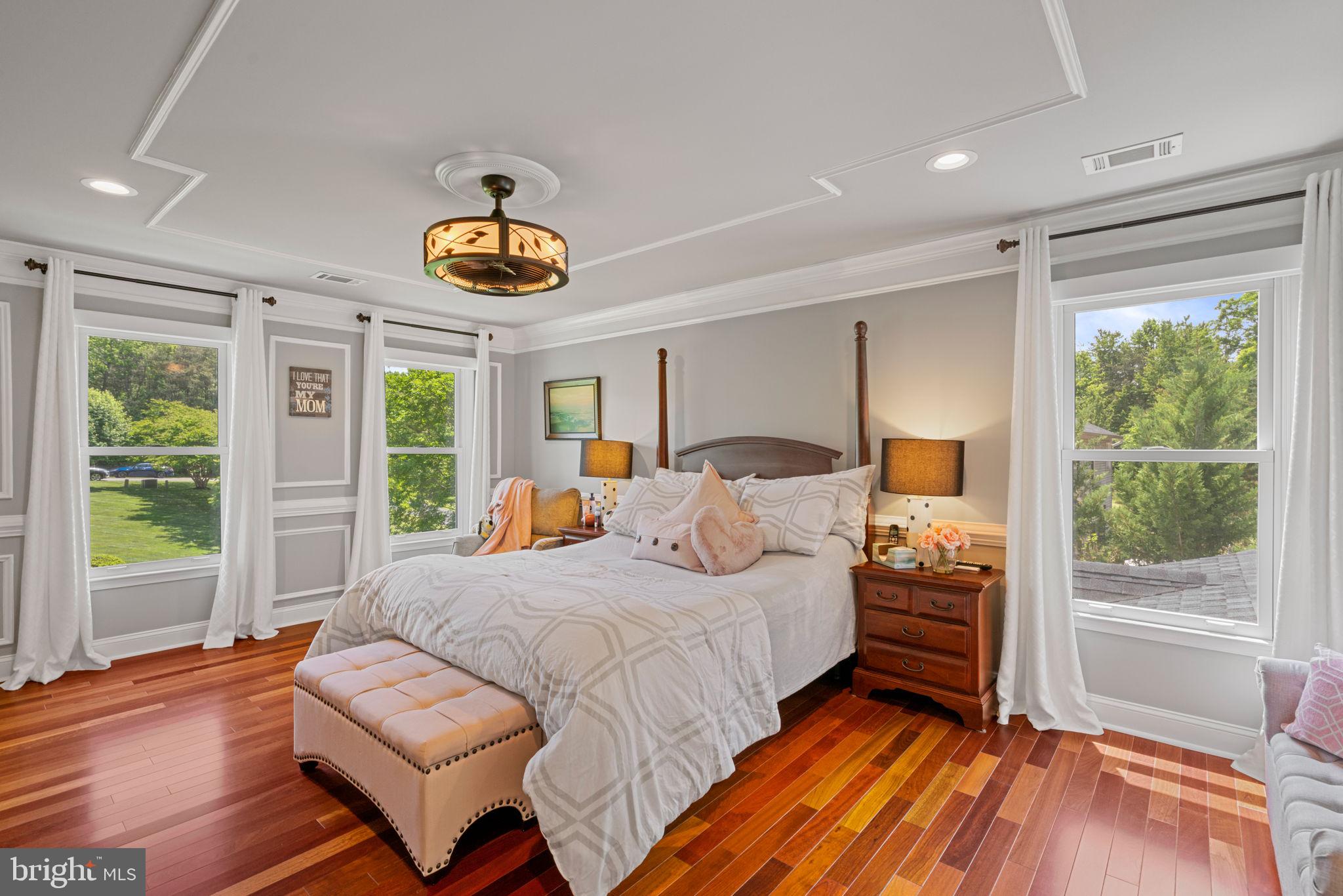 BARRINGTON OAKS - Residential