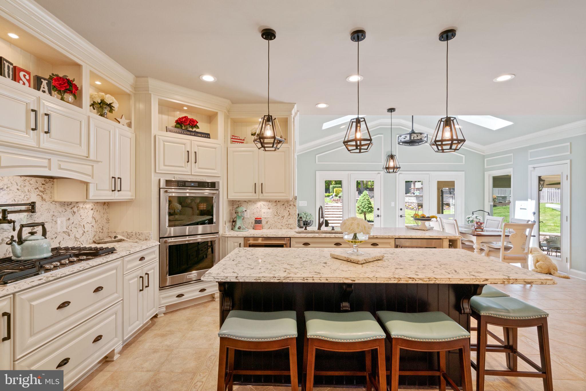 BARRINGTON OAKS - Residential