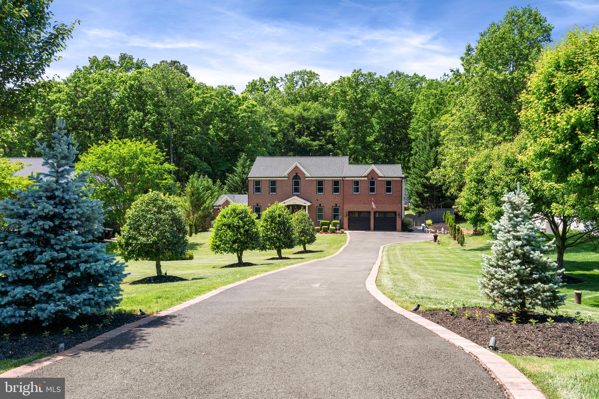 BARRINGTON OAKS - Residential