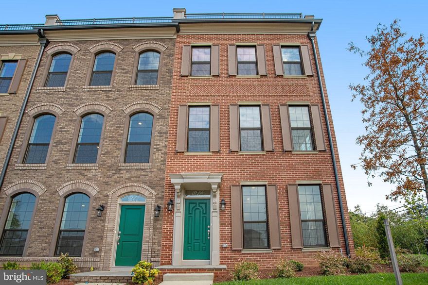 Open House Saturday 27th, from 12-3pm.  The Monument Series at Potomac Overlook is the luxury townhome community in National Harbor, MD
that puts access to the Beltway and Greater Washington right at your doorstep. Just moments from I-495
& I-295, The Monument Series welcomes your arrival with a stately stone wall and gated entrance. The
new design and floorplans exude elegance and sophistication, all homes will have brick/stone-front
elevations and side elevations feature all brick/stone sides. With 2 car rear load garages, pulling into
your new home will be a breeze. Roof top terraces will offer impressive views of Washington, Virginia
and the Potomac River.