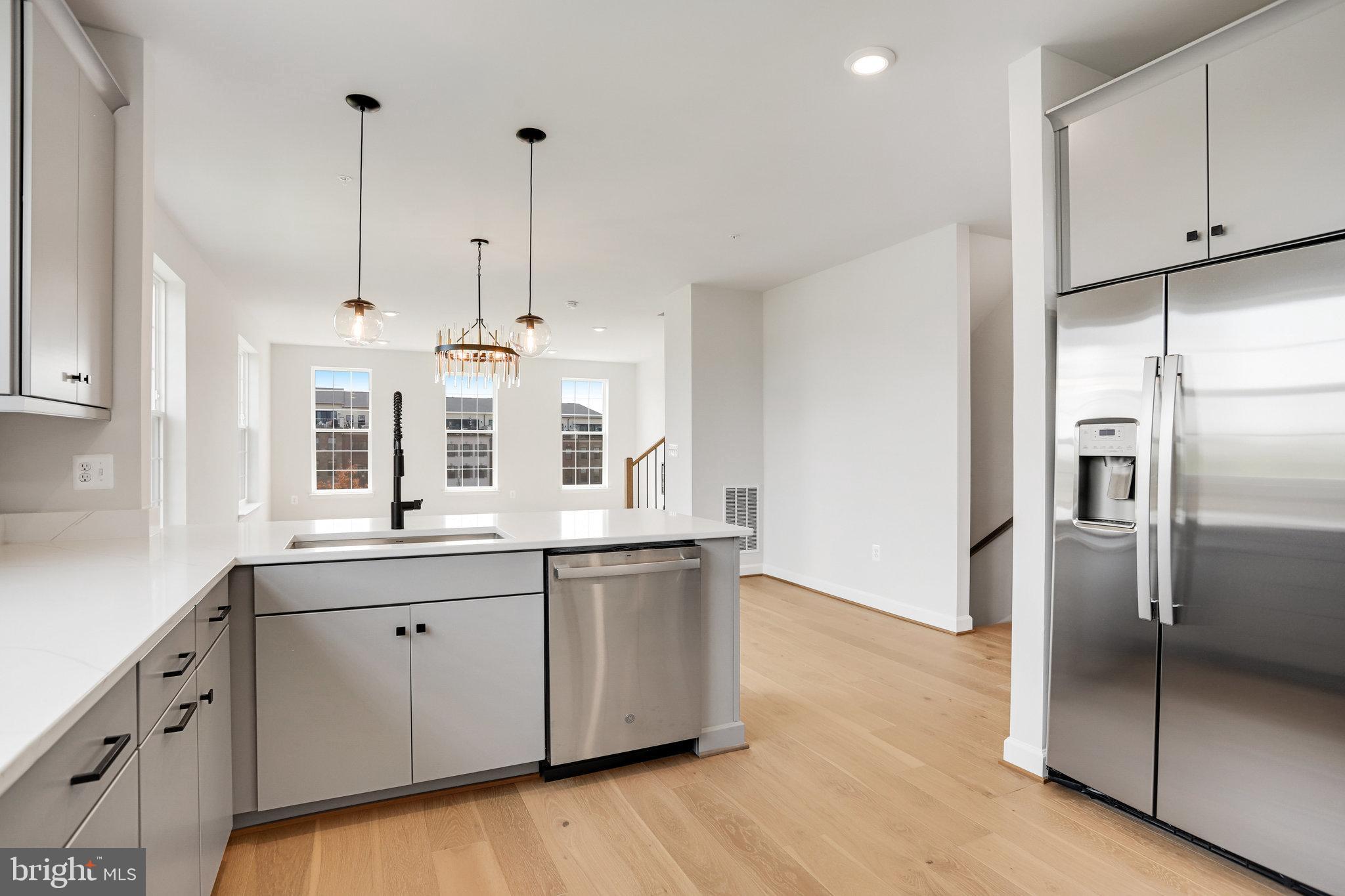 0 TRIGGERFISH DRIVE