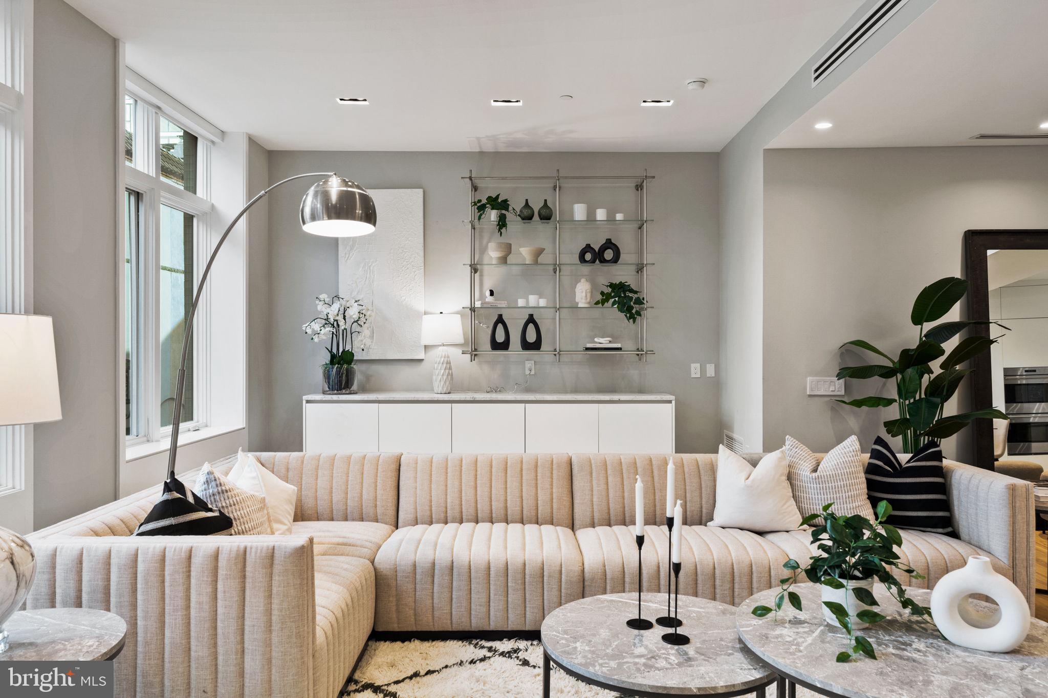 RITTENHOUSE SQUARE - Residential