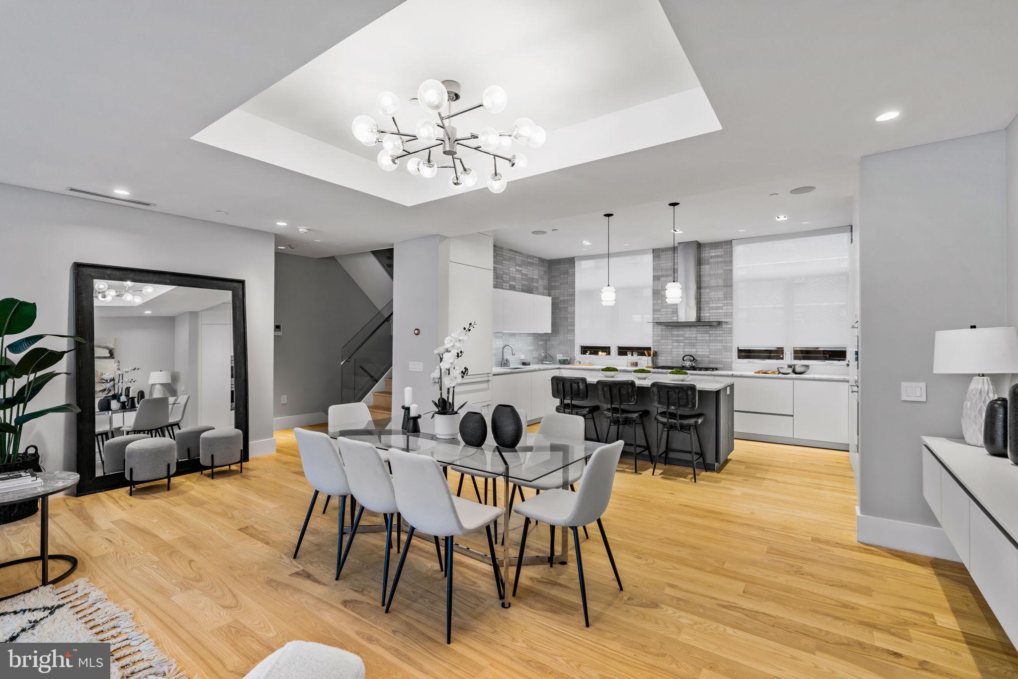 RITTENHOUSE SQUARE - Residential