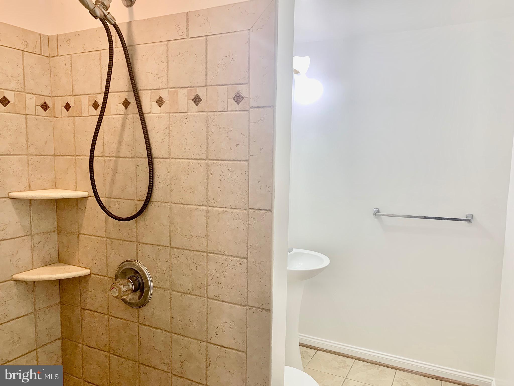 WALNEY VILLAGE - Residential Lease