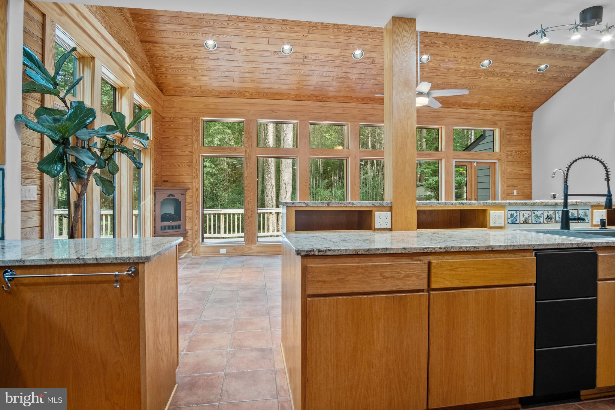 SPRINGVALE - Residential Lease