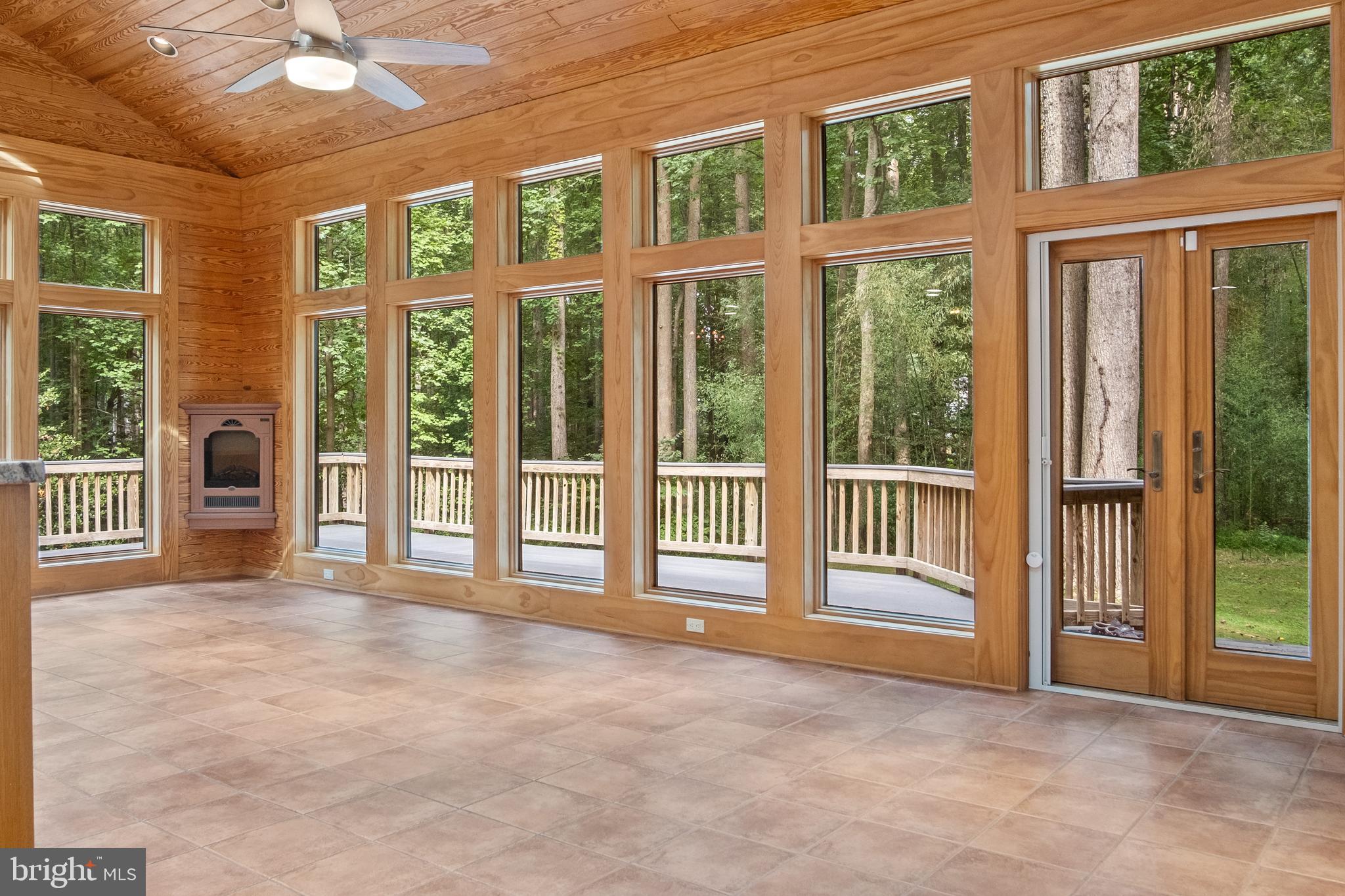 SPRINGVALE - Residential Lease