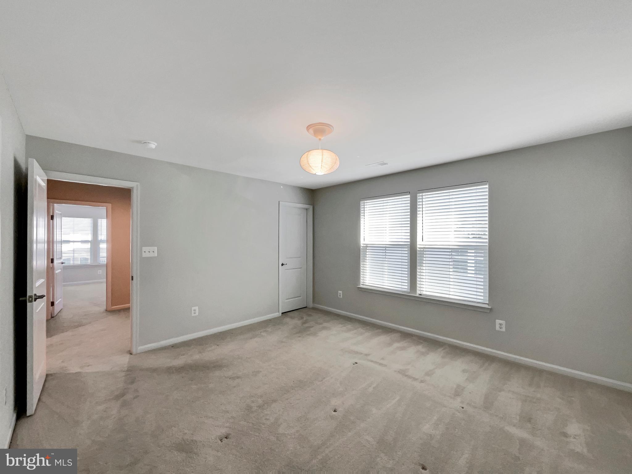 MAY'S QUARTER - Residential