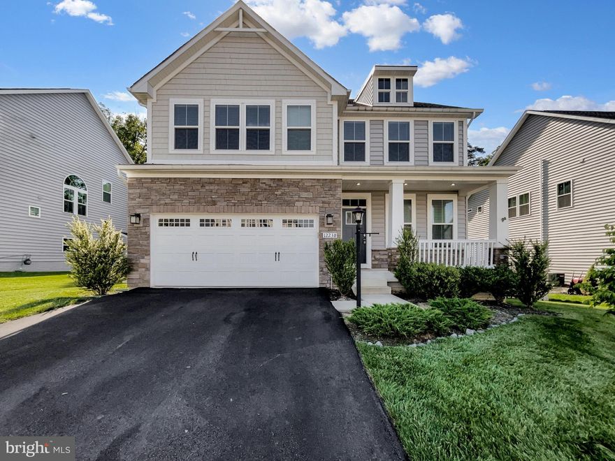 Welcome to this property that offers a perfect blend of comfort and modern design! The stunning fireplace in the living space creates a warm ambiance, while the neutral color scheme throughout the property provides an inviting atmosphere. The primary bathroom features a separate tub and shower, along with double sinks for convenience. The fully-equipped kitchen boasts an accent backsplash and stainless-steel appliances, with a practical island for added space. Outside, the fenced-in backyard and stylish deck offer opportunities for outdoor activities and relaxation. This home beautifully merges style with functionality, making it a perfect choice for modern comfort. Don't miss out on this exquisite property that awaits your presence!