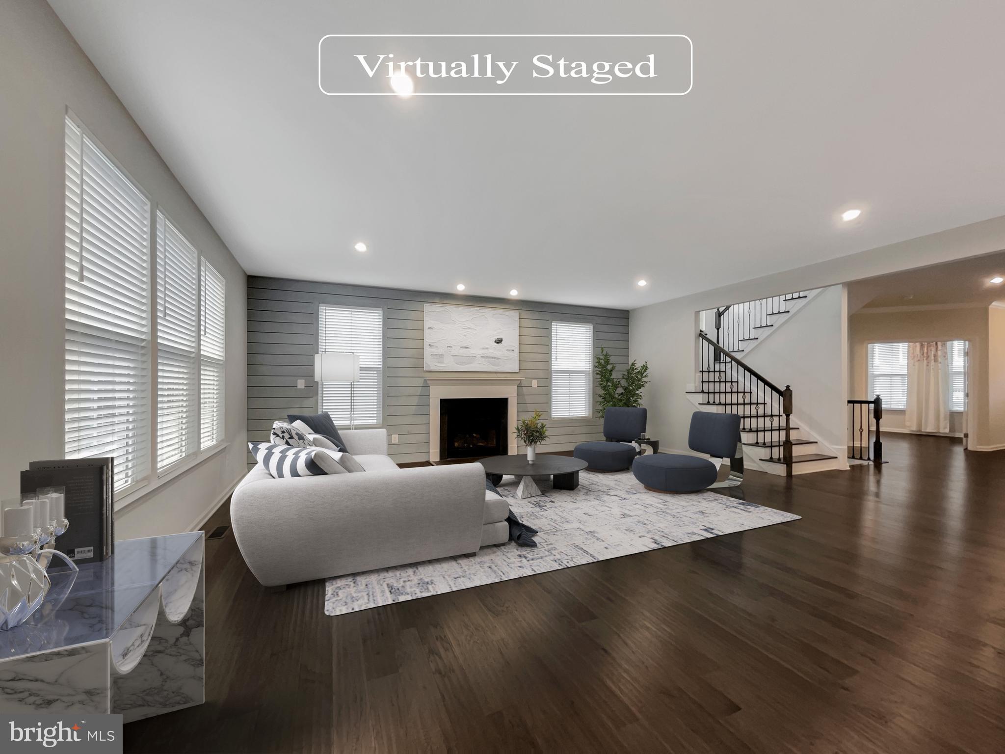 MAY'S QUARTER - Residential