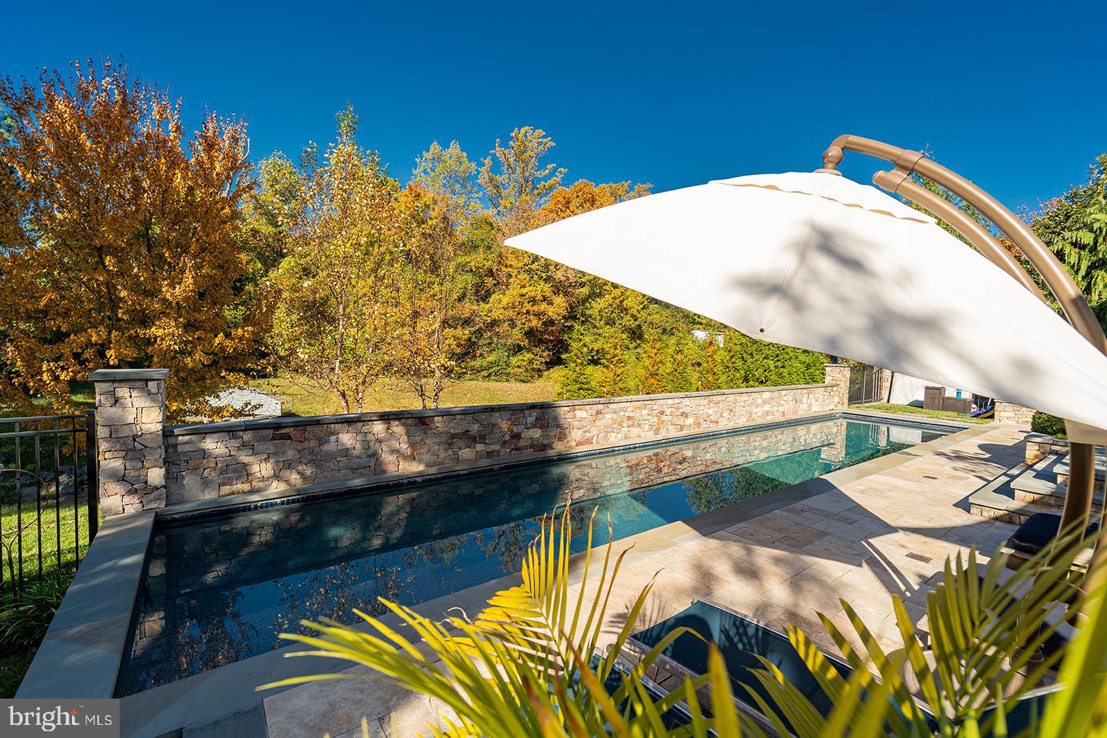 ALEXANDRIA - Residential