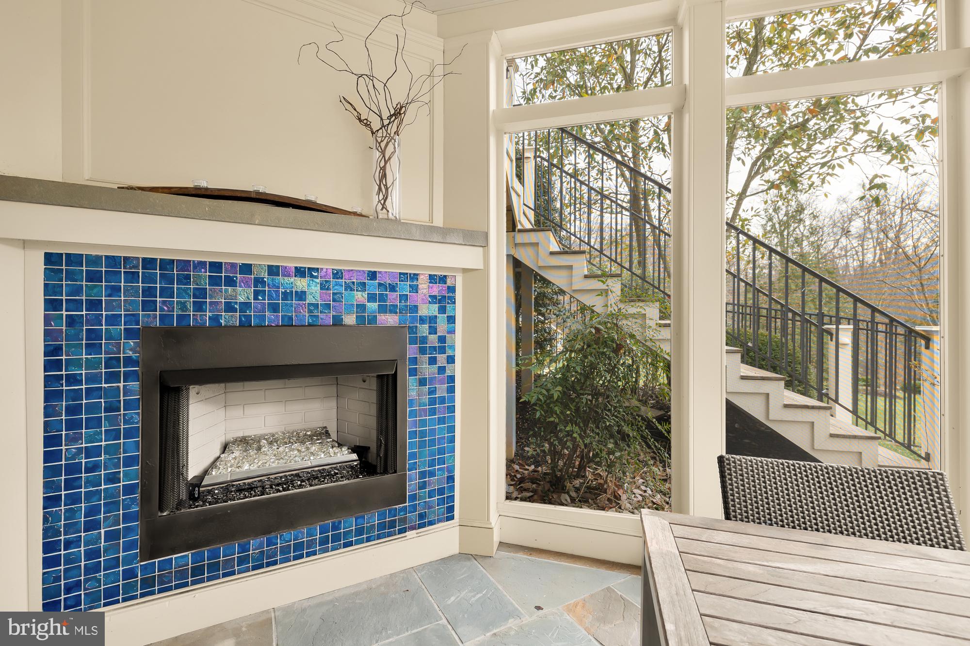 ALEXANDRIA - Residential