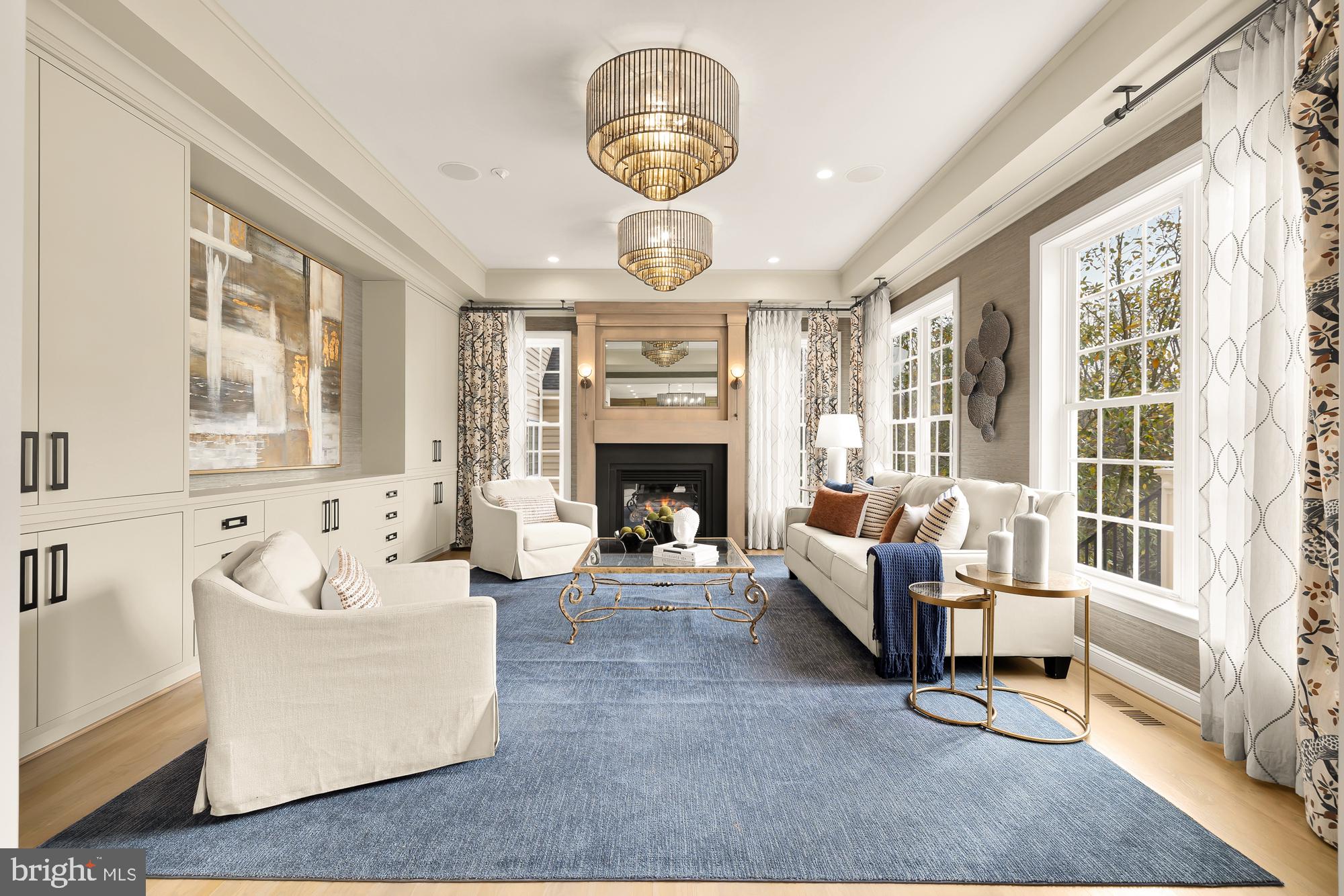 ALEXANDRIA - Residential