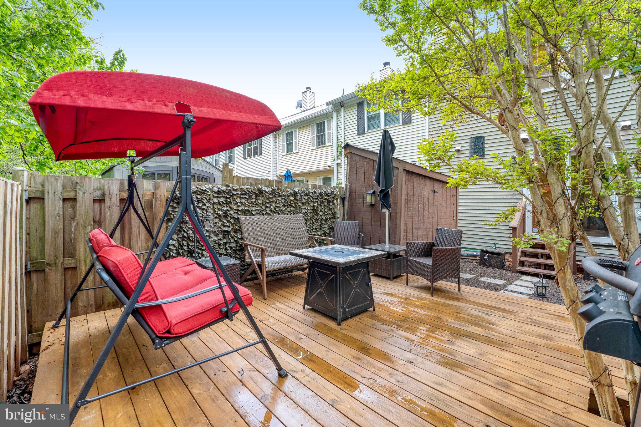 COUNTRYSIDE - Residential