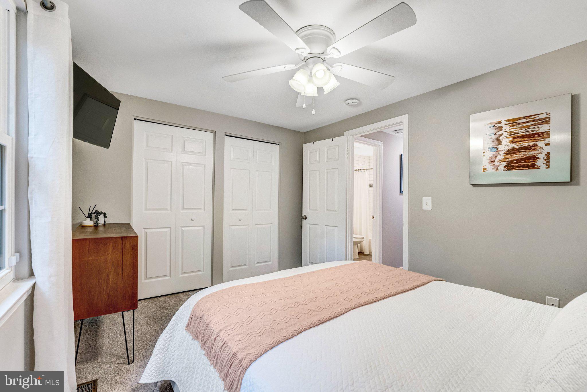 COUNTRYSIDE - Residential