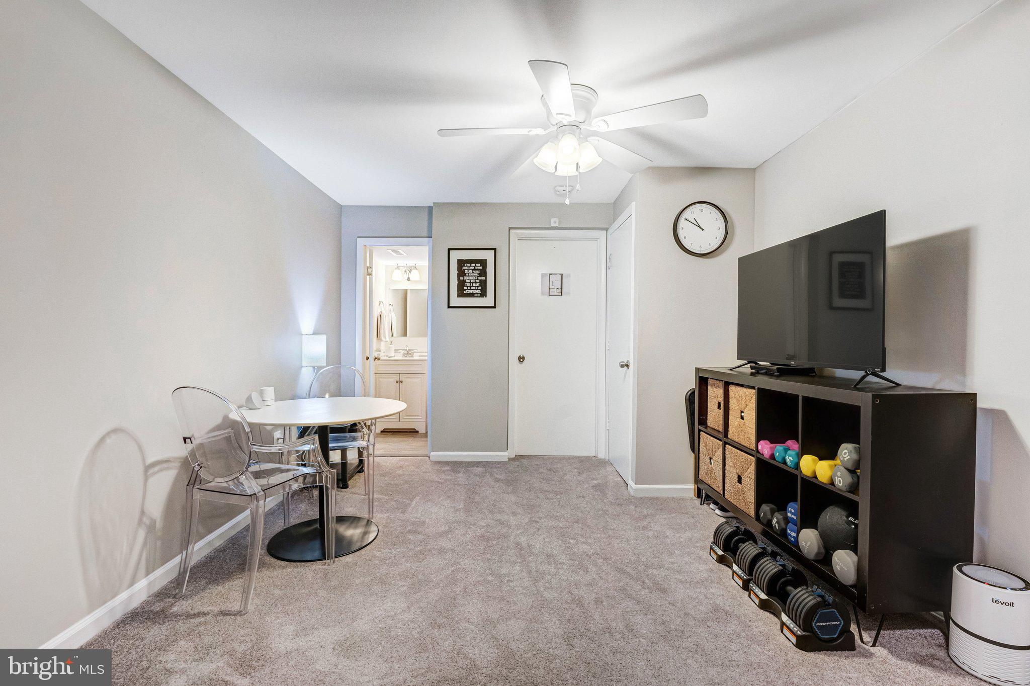 COUNTRYSIDE - Residential