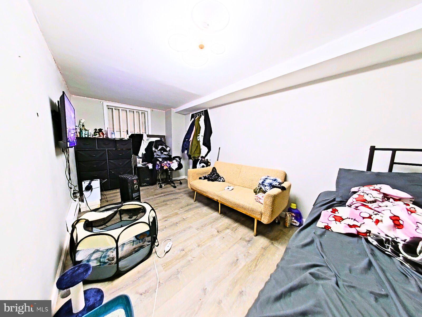 FRANKFORD - Residential