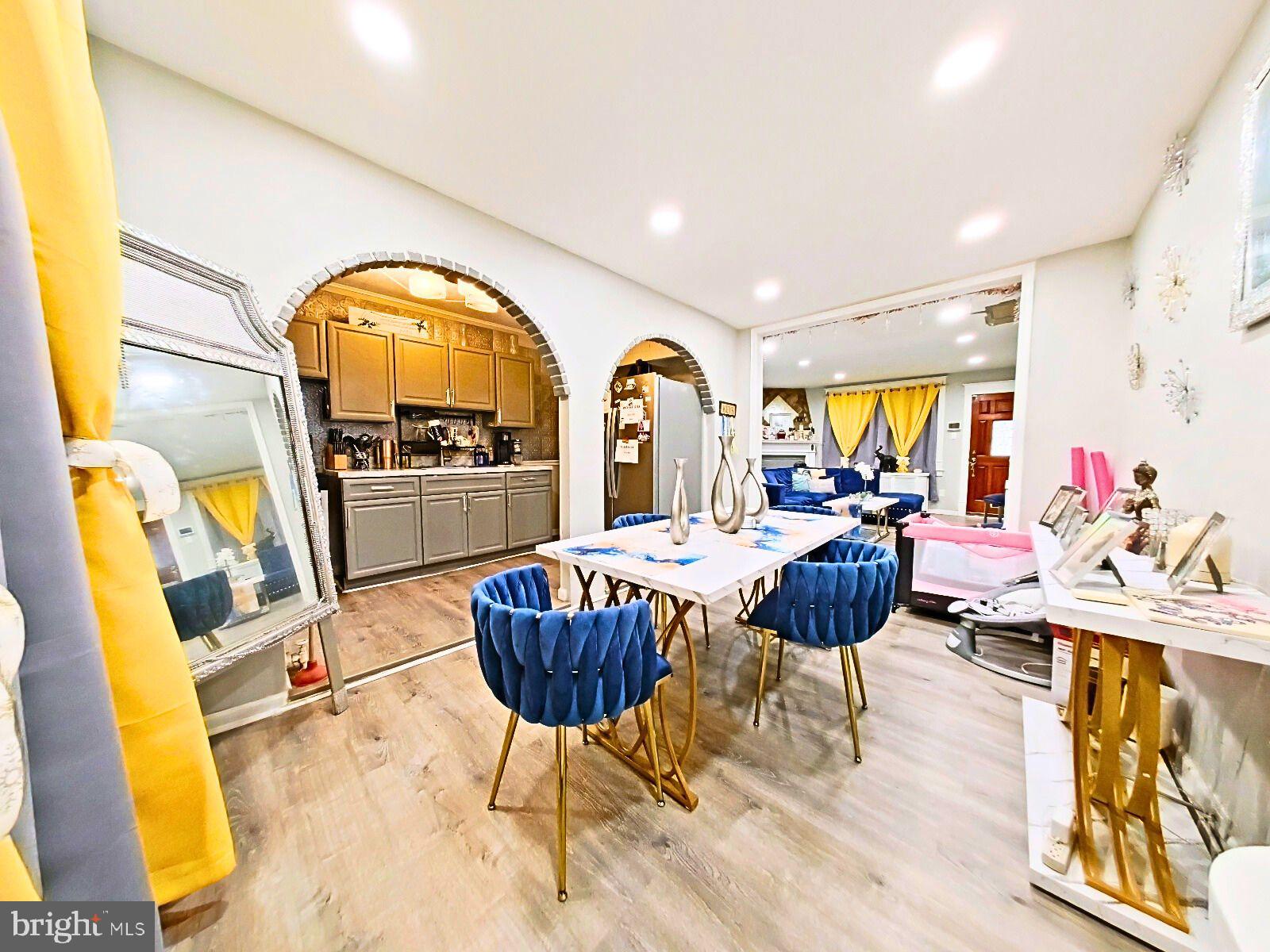 FRANKFORD - Residential