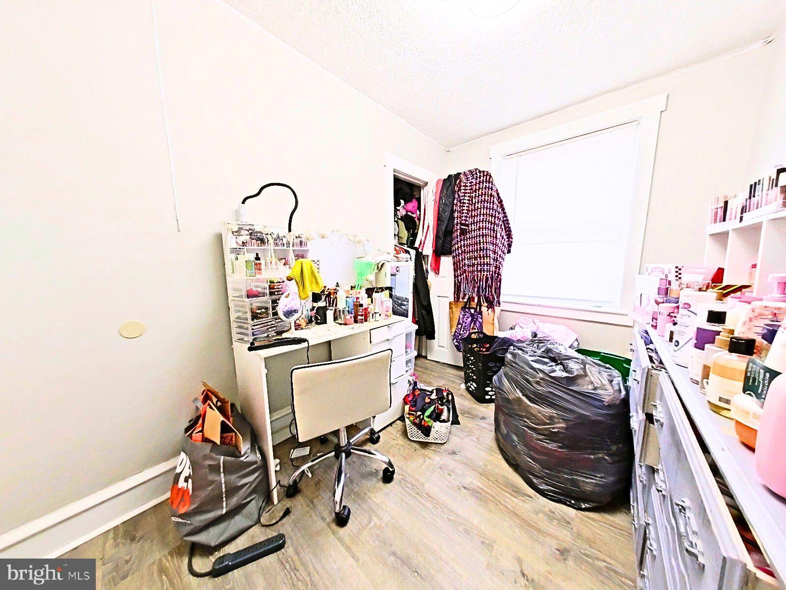 FRANKFORD - Residential