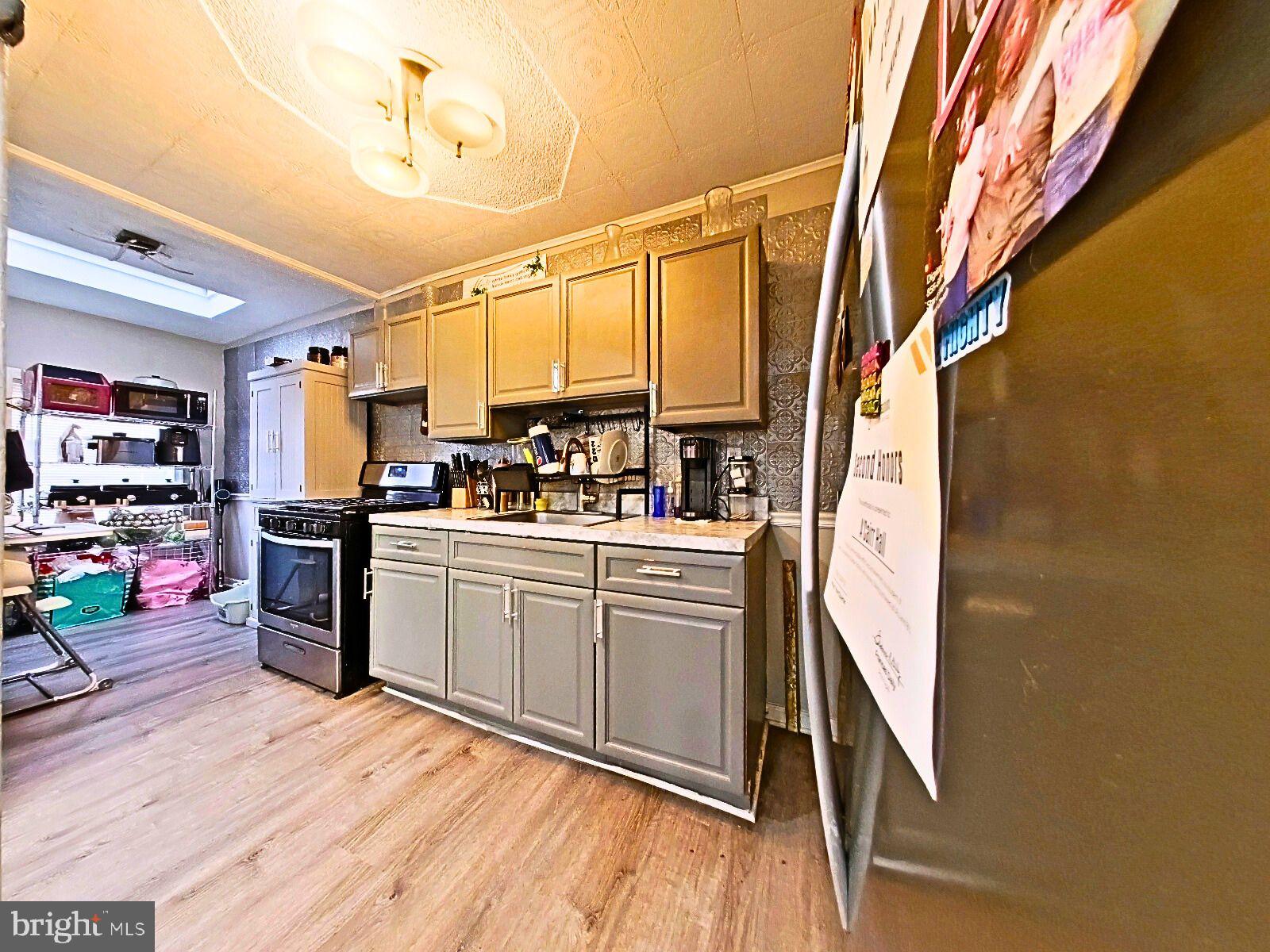 FRANKFORD - Residential