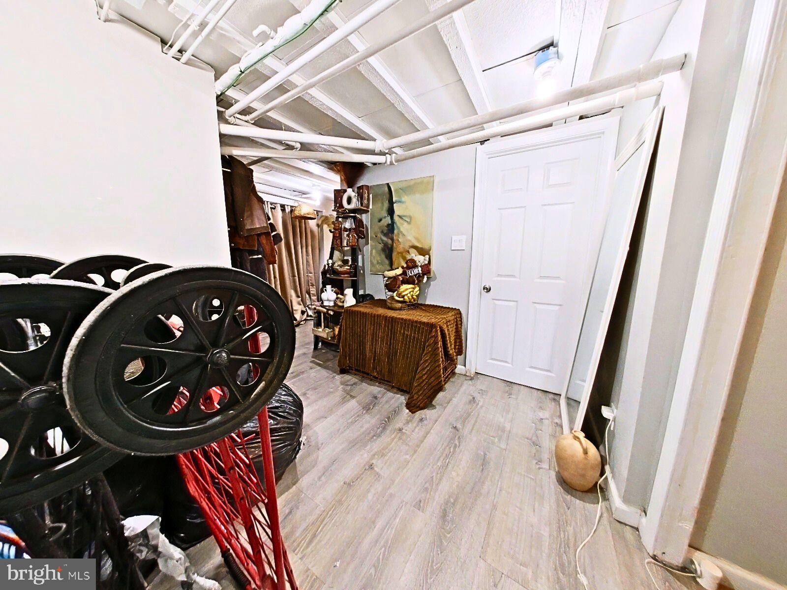 FRANKFORD - Residential