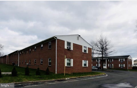 Condo For Rent - 2555 Veser Lane #F-4<br/> Montgomery County, WILLOW GROVE, PA 19090