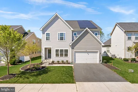 829 Pencoast Drive, Purcellville, VA MLS: VALO2090838