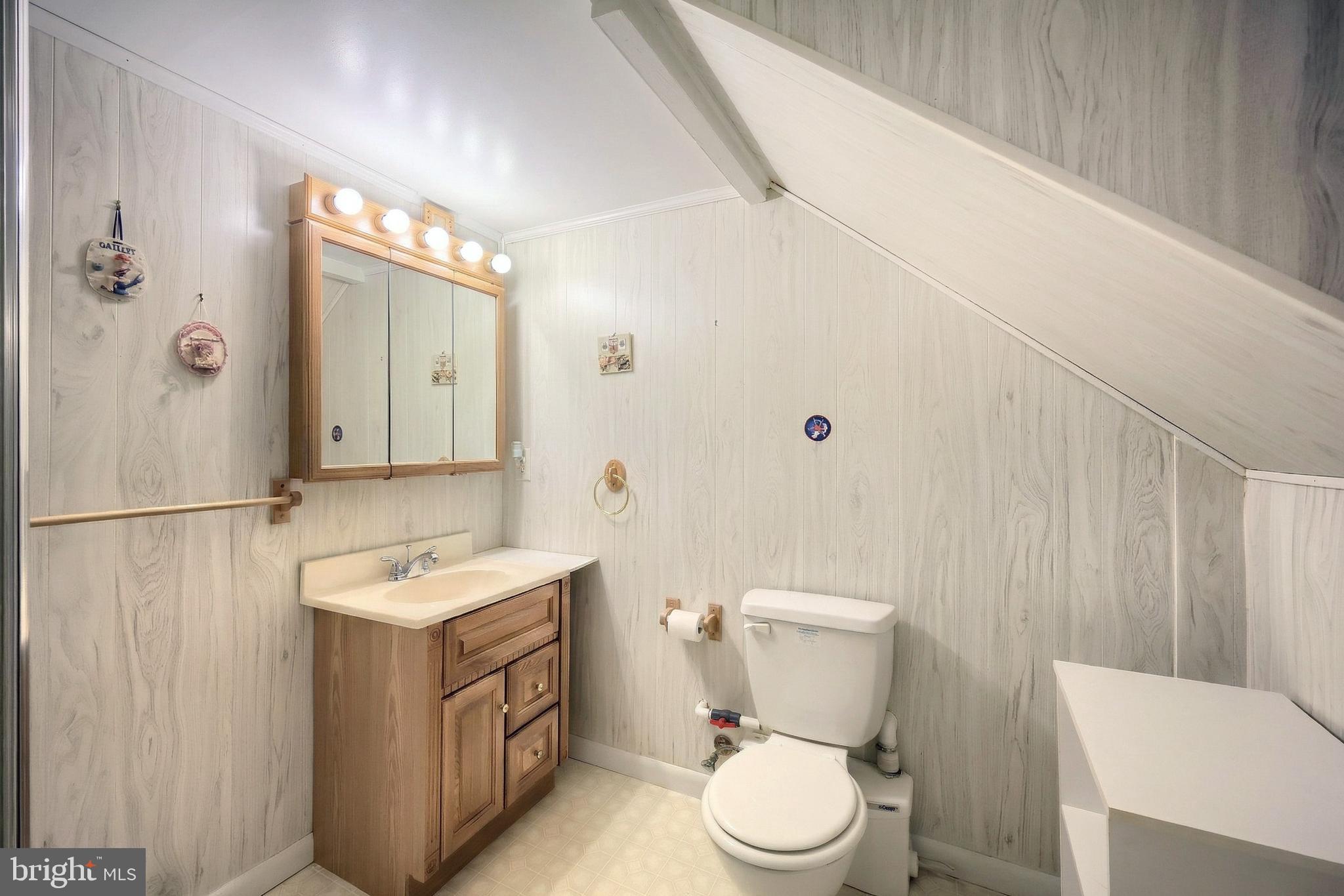 MUMMERT DR. - Residential