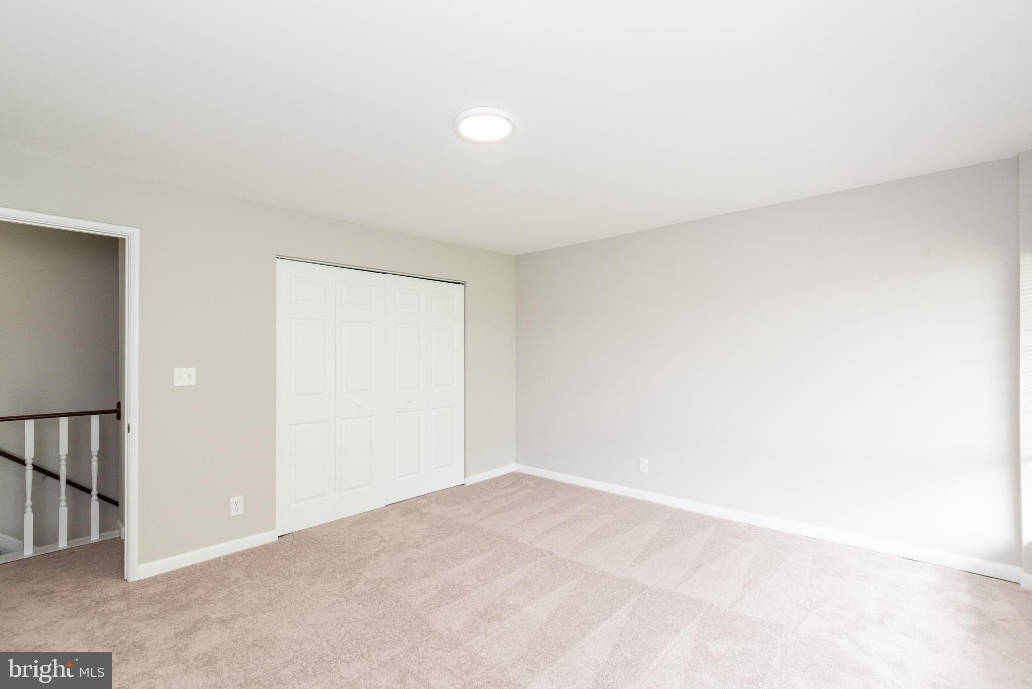 MOORES MILL MANOR - Residential