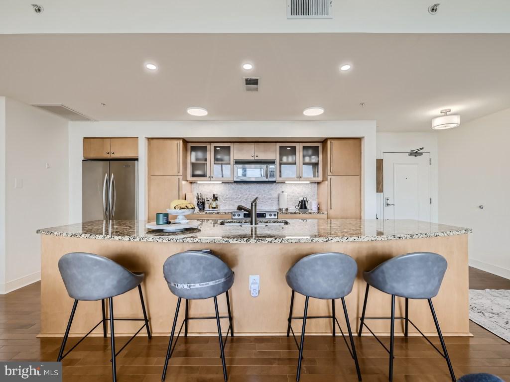 INNER HARBOR - Residential Lease