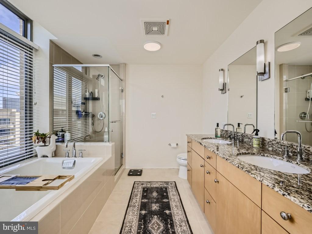 INNER HARBOR - Residential Lease