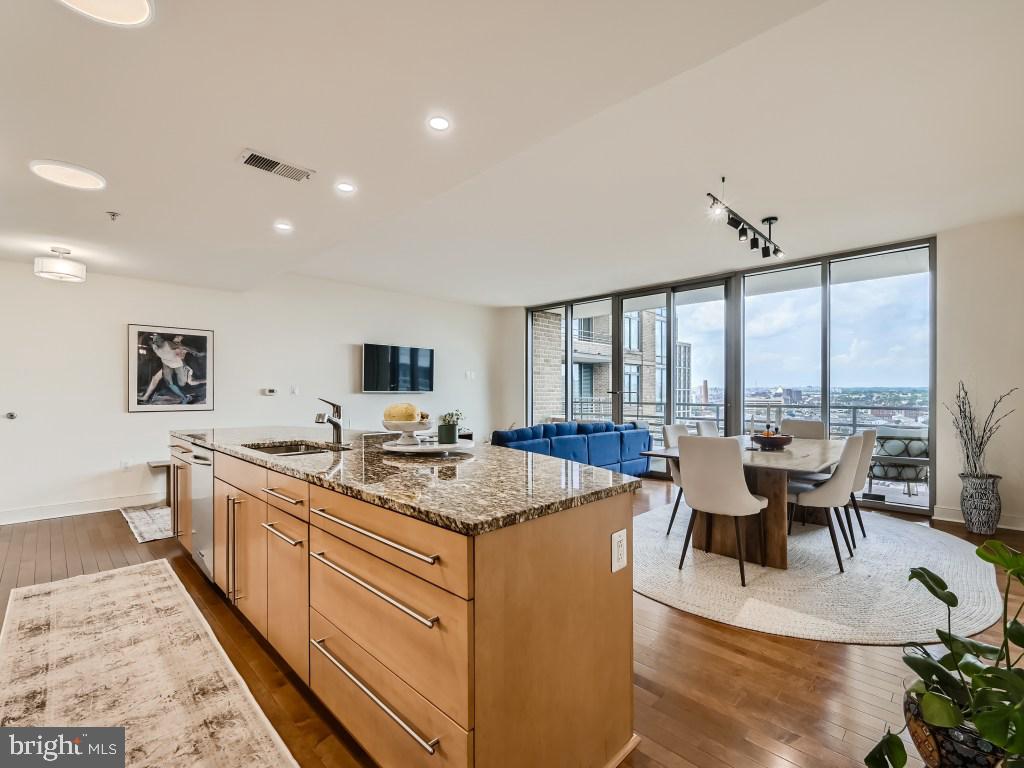 INNER HARBOR - Residential Lease