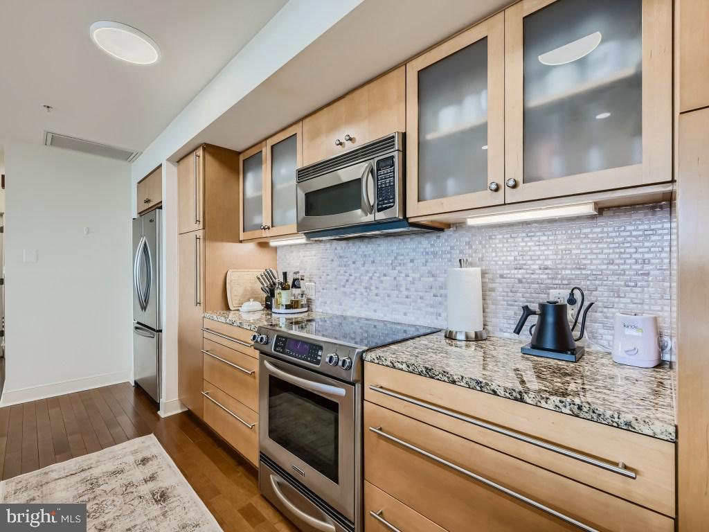 INNER HARBOR - Residential Lease