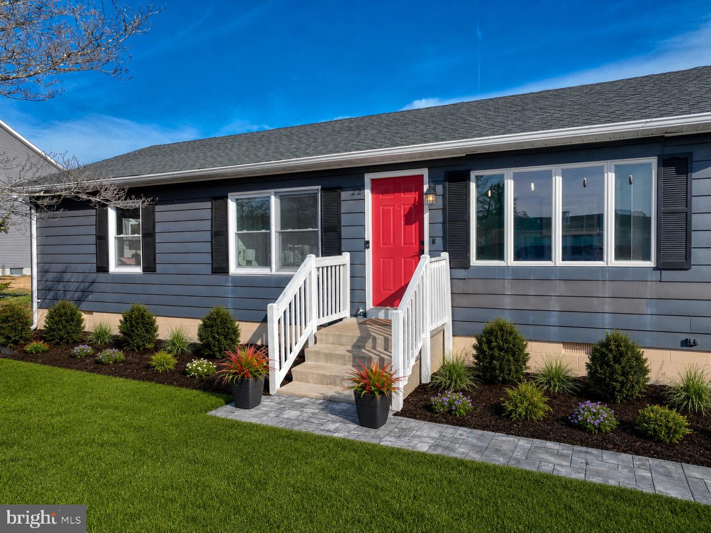 22 COMANCHE CIRCLE