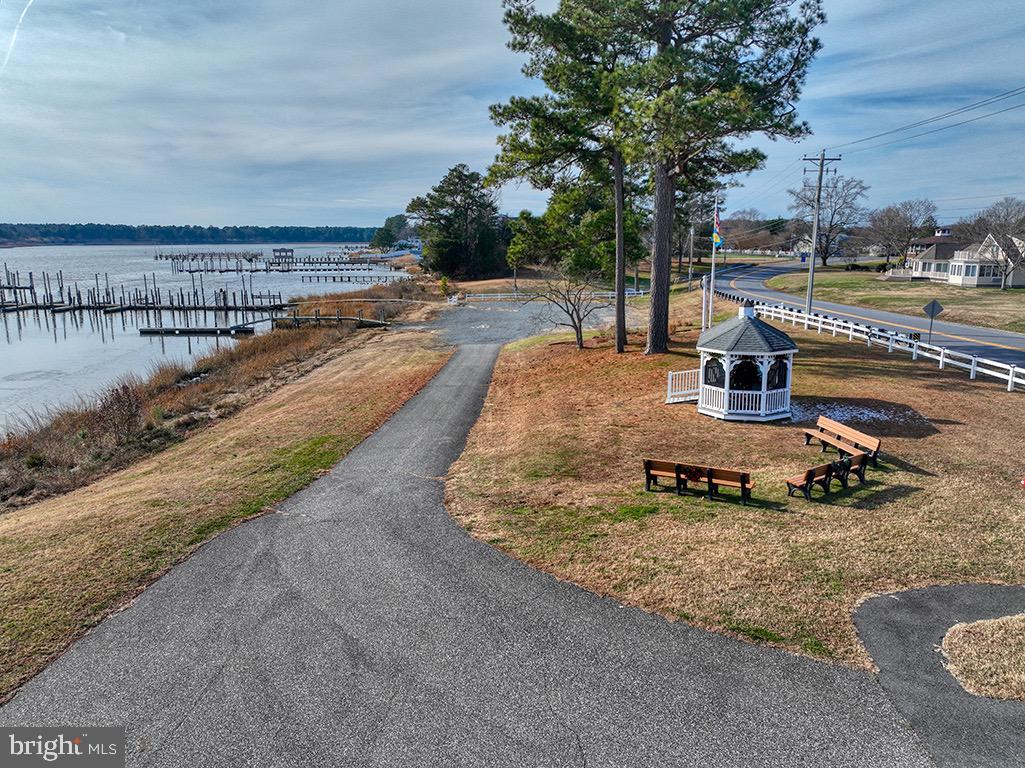 WARWICK PARK - Residential